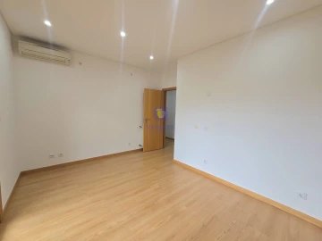 Apartamento T3 para Venda em Odivelas
