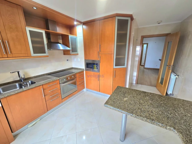 Apartamento T3 para Venda em Odivelas Foto 6