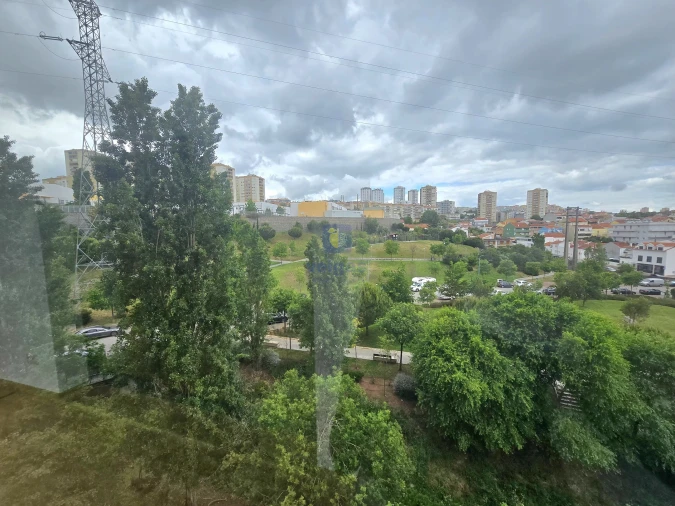 Apartamento T3 para Venda em Odivelas Foto 24