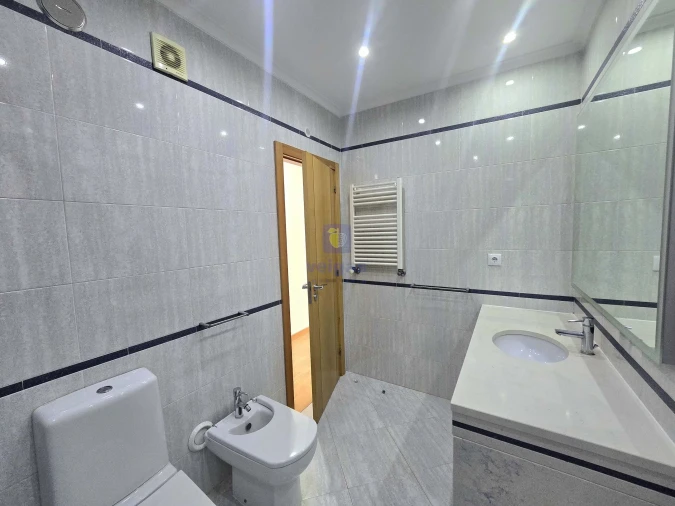 Apartamento T3 para Venda em Odivelas Foto 12