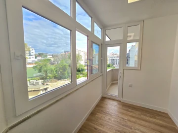 Apartamento T3 para Venda em São Domingos de Benfica