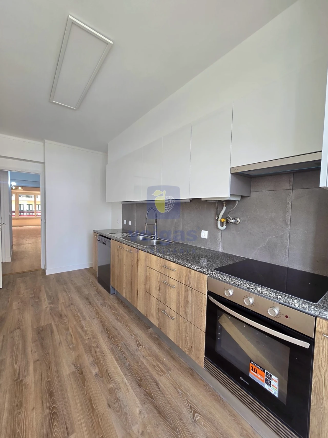 Apartamento T3 para Venda em São Domingos de Benfica Foto 11