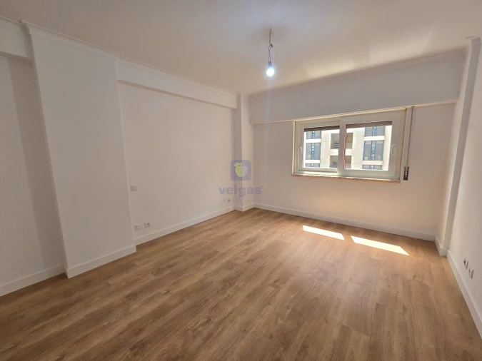 Apartamento T3 para Venda em São Domingos de Benfica Foto 27
