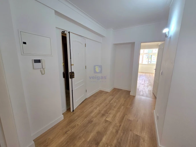 Apartamento T3 para Venda em São Domingos de Benfica Foto 12