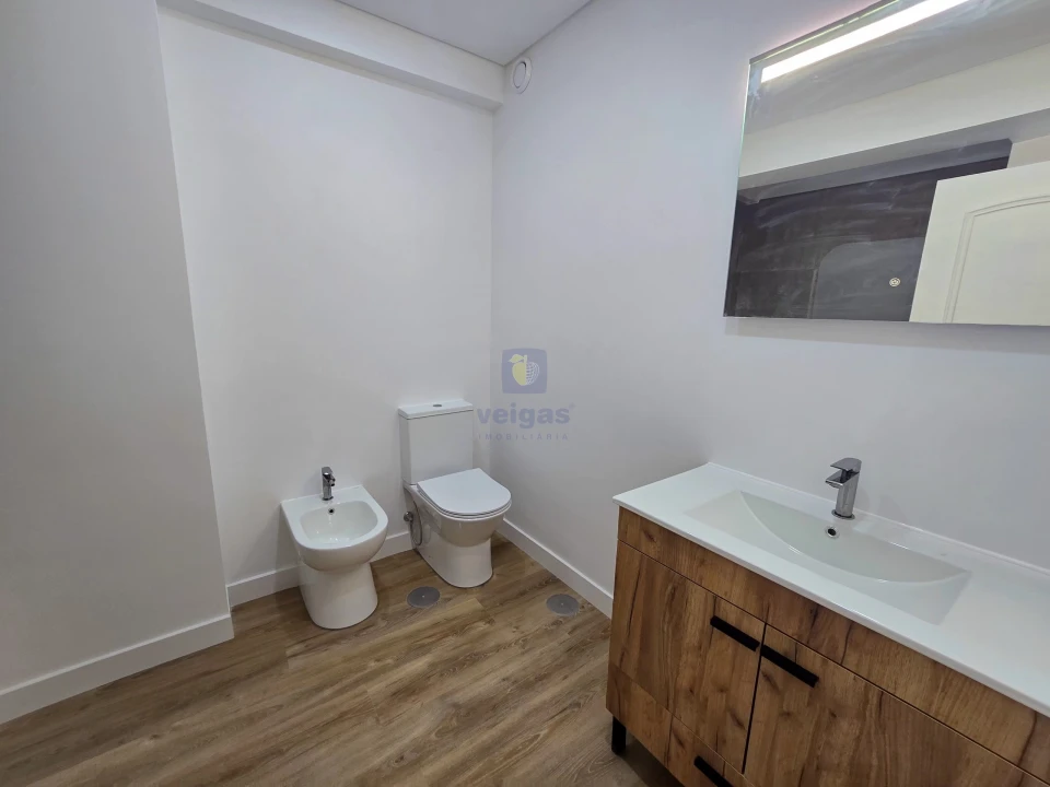 Apartamento T3 para Venda em São Domingos de Benfica Foto 25
