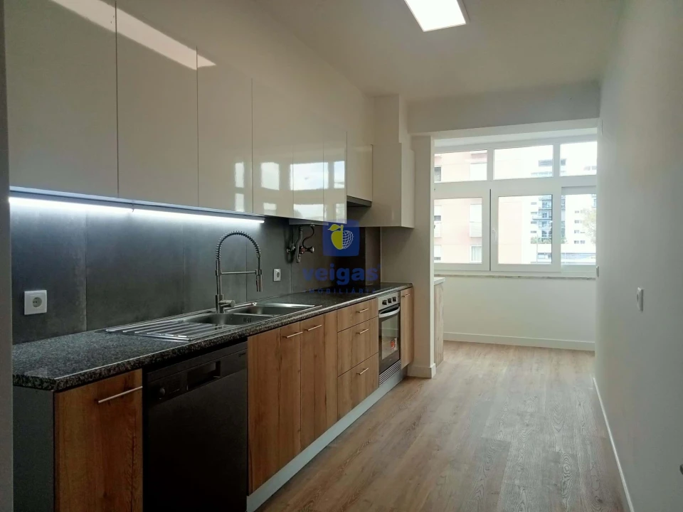 Apartamento T3 para Venda em São Domingos de Benfica Foto 20
