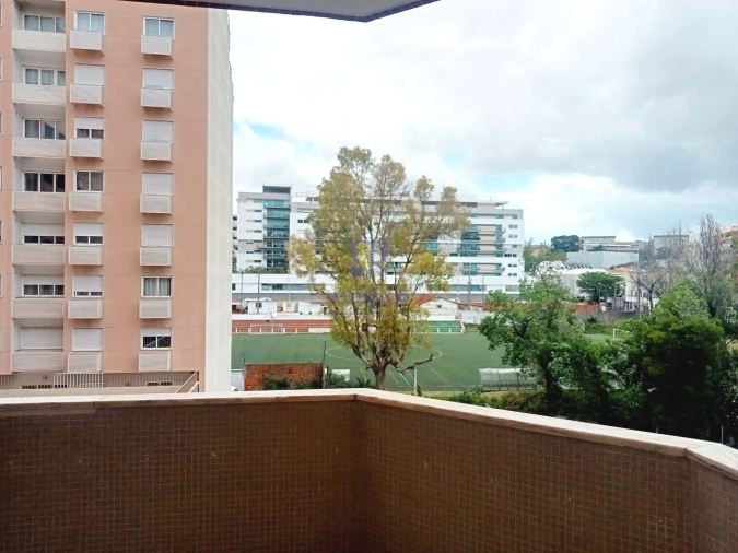 Apartamento T3 para Venda em São Domingos de Benfica Foto 28
