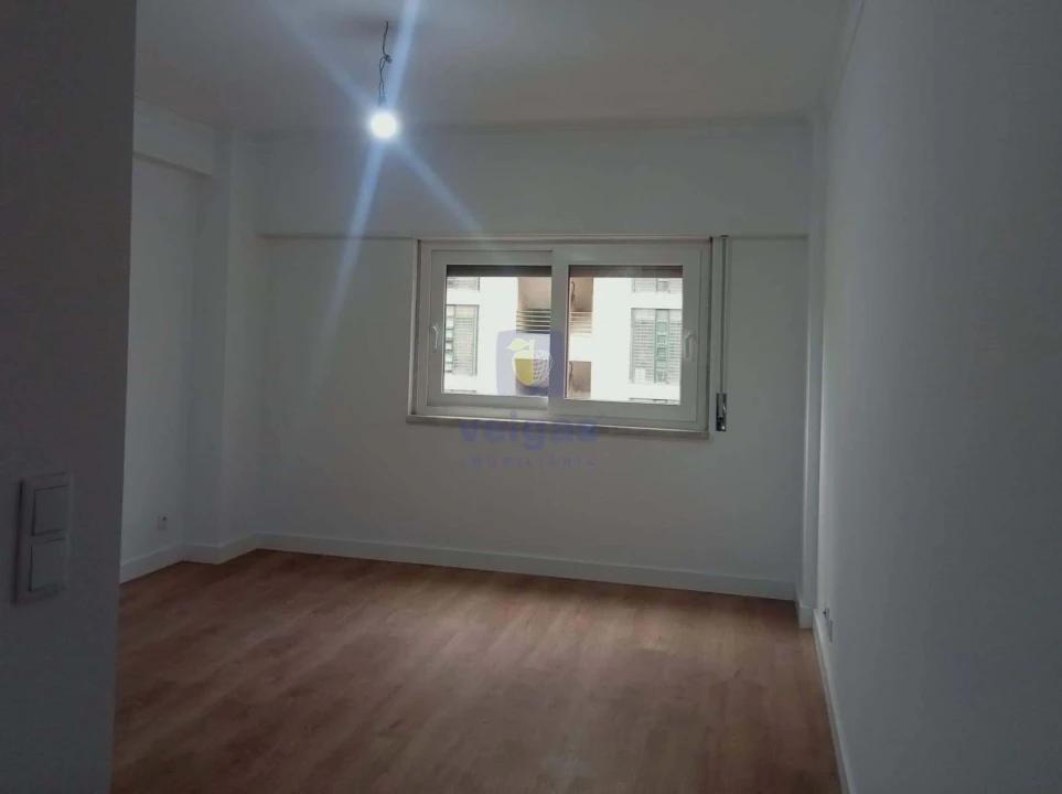 Apartamento T3 para Venda em São Domingos de Benfica Foto 26