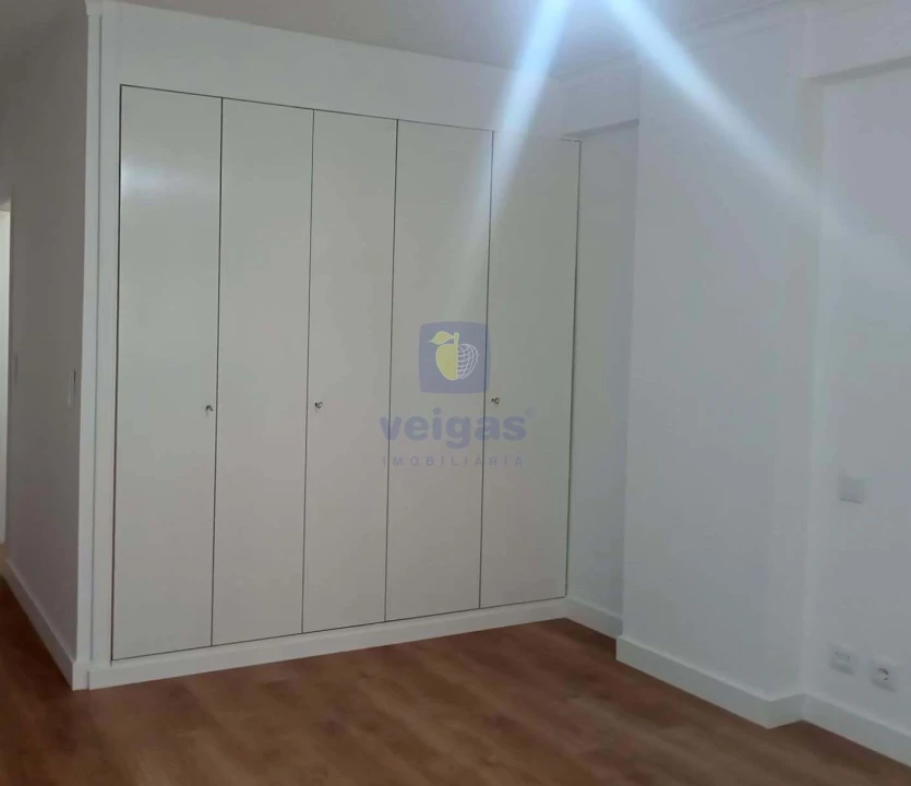 Apartamento T3 para Venda em São Domingos de Benfica Foto 24