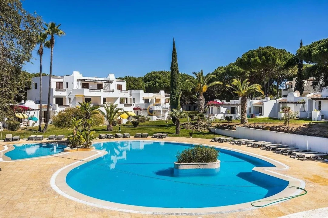 Apartamento T2 para Venda em Albufeira e Olhos de Água Foto 3