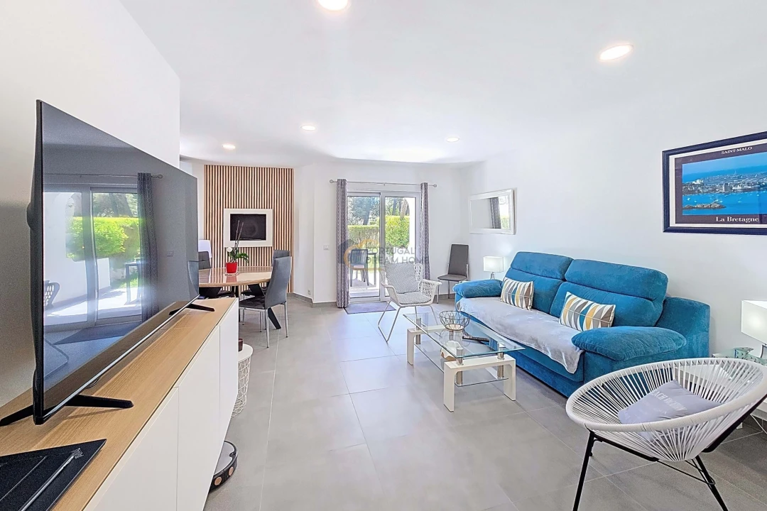 Apartamento T2 para Venda em Albufeira e Olhos de Água Foto 12