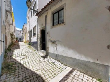 Moradia T2 para Venda em Albufeira e Olhos de Água