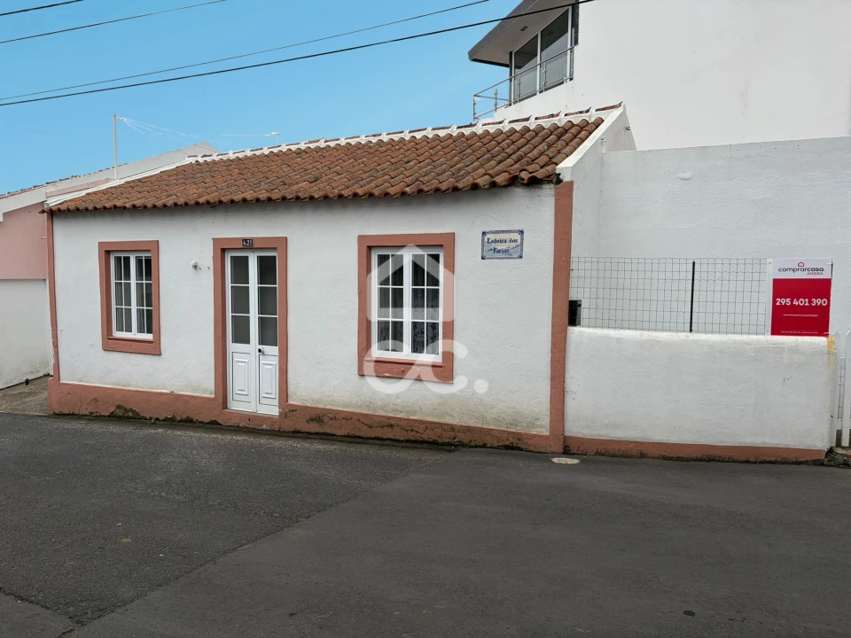 Moradia T2 para Venda em São Bento Foto 1
