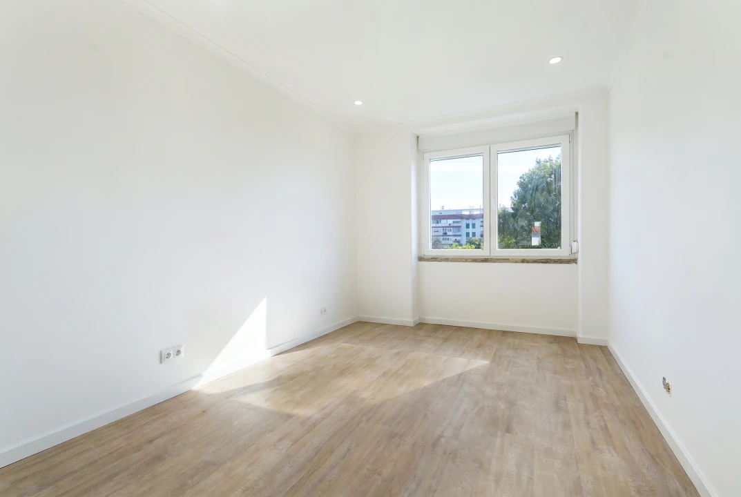 Apartamento T2 para Venda em Mina de Água Foto 7
