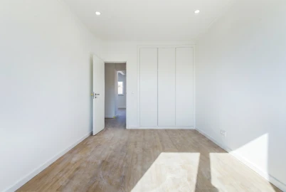 Apartamento T2 para Venda em Mina de Água