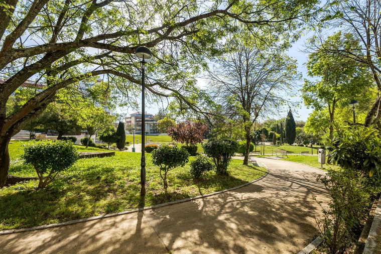 Apartamento T2 para Venda em Mina de Água Foto 11