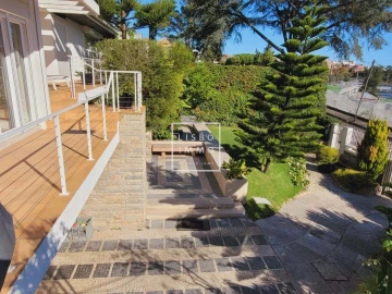 Moradia T6 para Venda em Belém