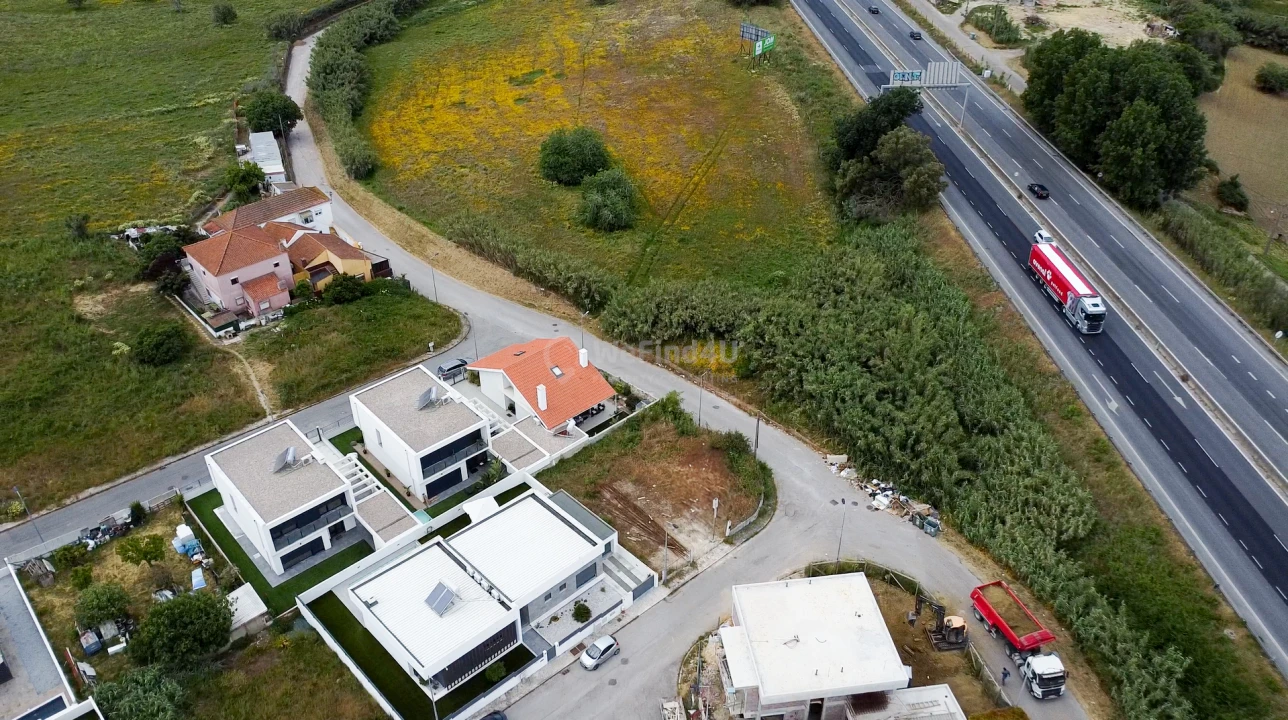 Terreno para Venda em Caparica e Trafaria Foto 4