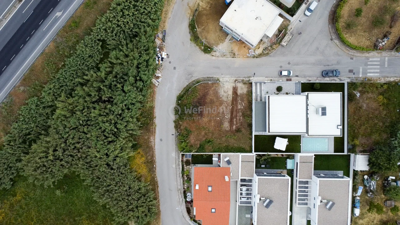 Terreno para Venda em Caparica e Trafaria Foto 2