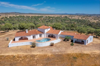 Moradia T6 para Venda em Santana de Cambas