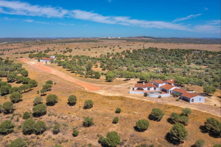 Moradia T6 para Venda em Santana de Cambas Foto 7