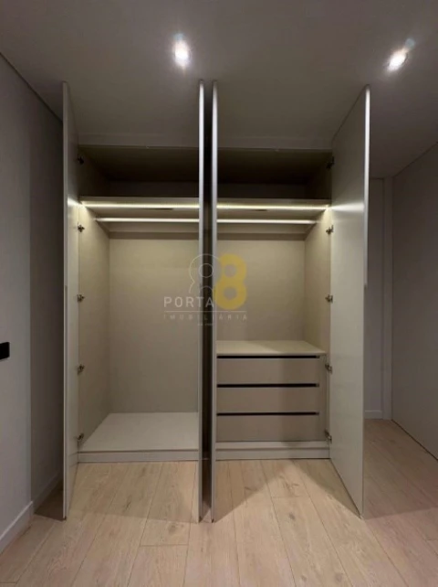 Apartamento T3 para Venda em Gondomar (São Cosme), Valbom e Jovim