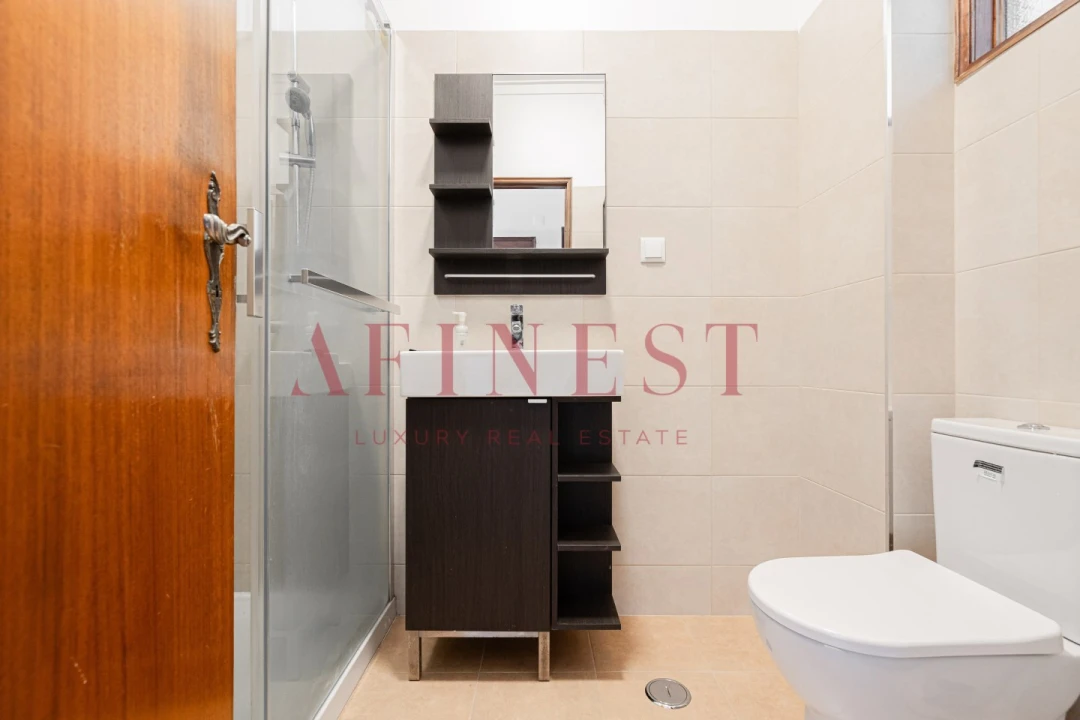 Apartamento T1 para Arrendamento em Carnaxide e Queijas Foto 14