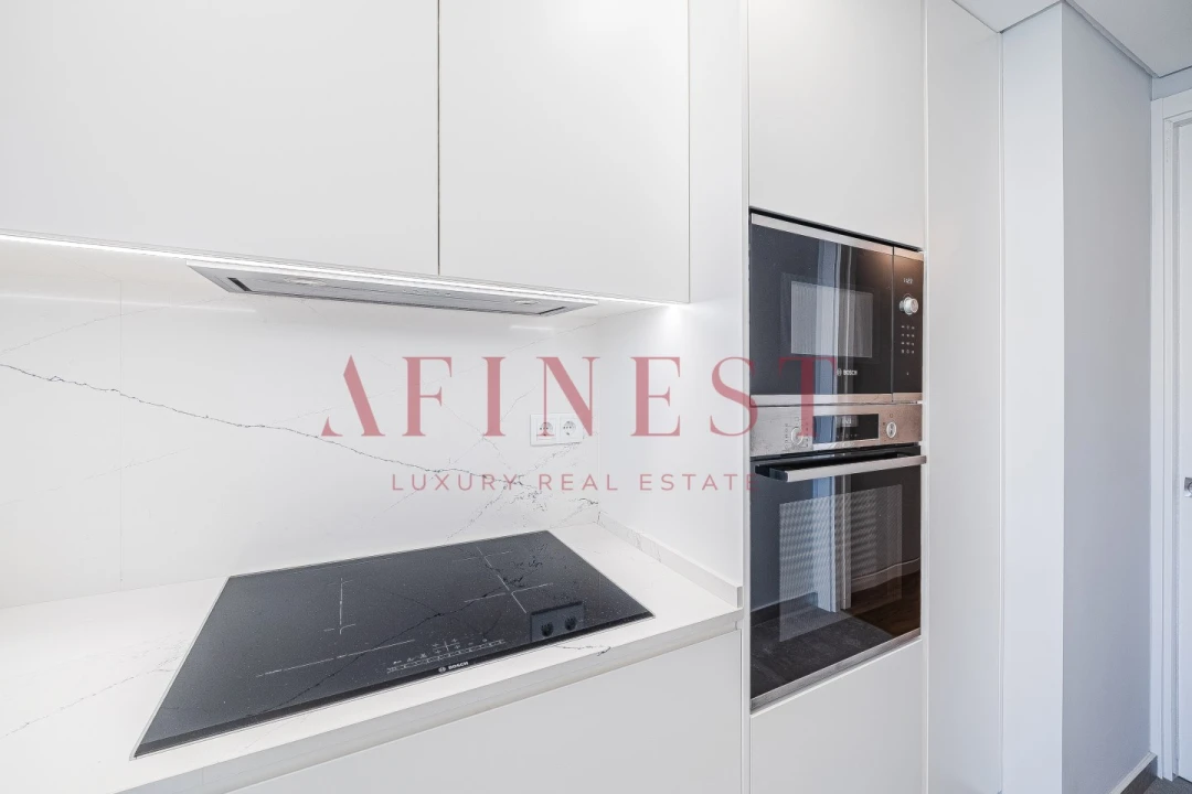 Apartamento T4 para Venda em Carcavelos e Parede Foto 18