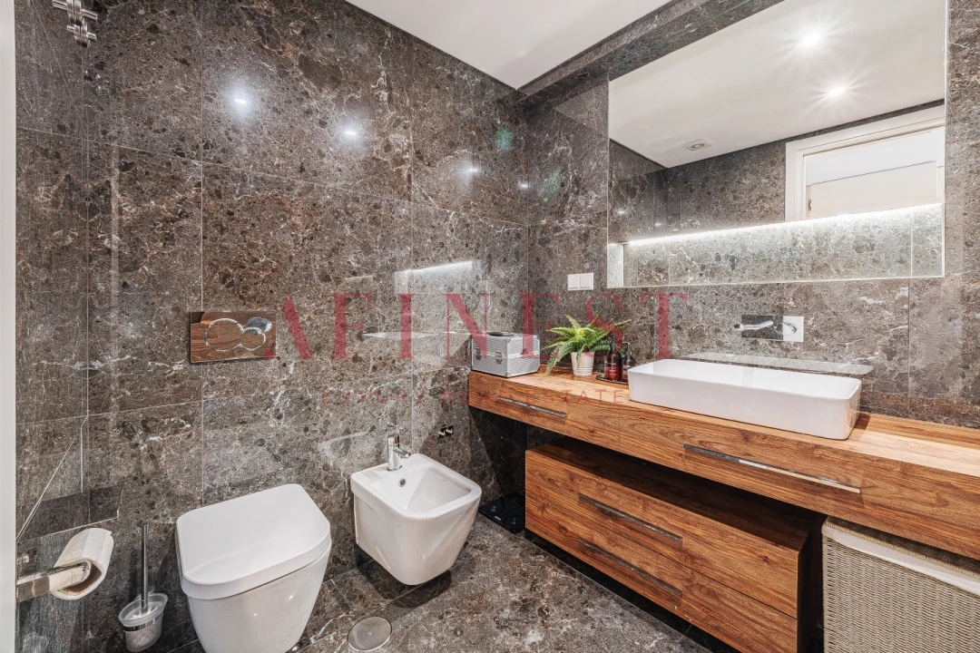 Apartamento T4 para Venda em Carcavelos e Parede Foto 54