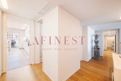 Apartamento T4 para Venda em Carcavelos e Parede