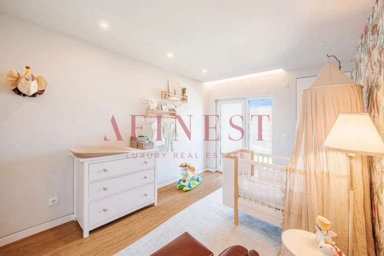 Apartamento T4 para Venda em Carcavelos e Parede Foto 45
