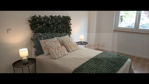 Apartamento T2 para Venda em Benfica