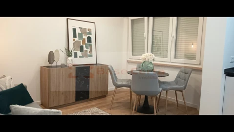 Apartamento T2 para Venda em Benfica