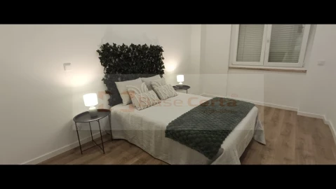 Apartamento T2 para Venda em Benfica