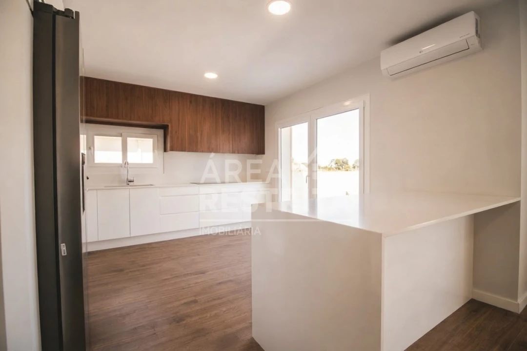 Moradia T4 para Venda em Azeitão (São Lourenço e São Simão) Foto 6