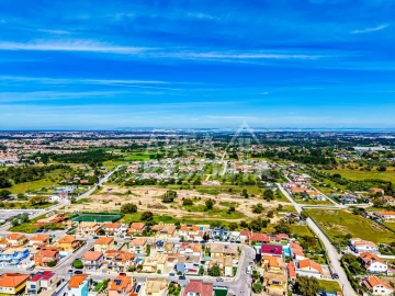 Moradia T4 para Venda em Azeitão (São Lourenço e São Simão)
