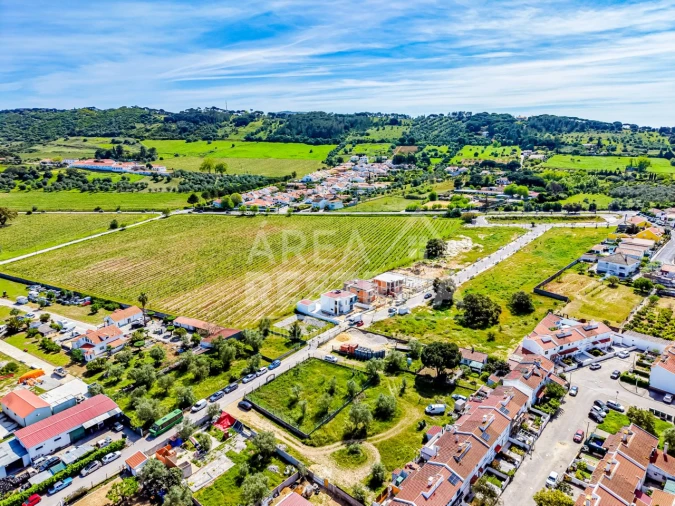 Moradia T4 para Venda em Azeitão (São Lourenço e São Simão) Foto 2