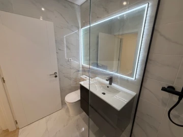 Apartamento T4 para Venda em Venteira