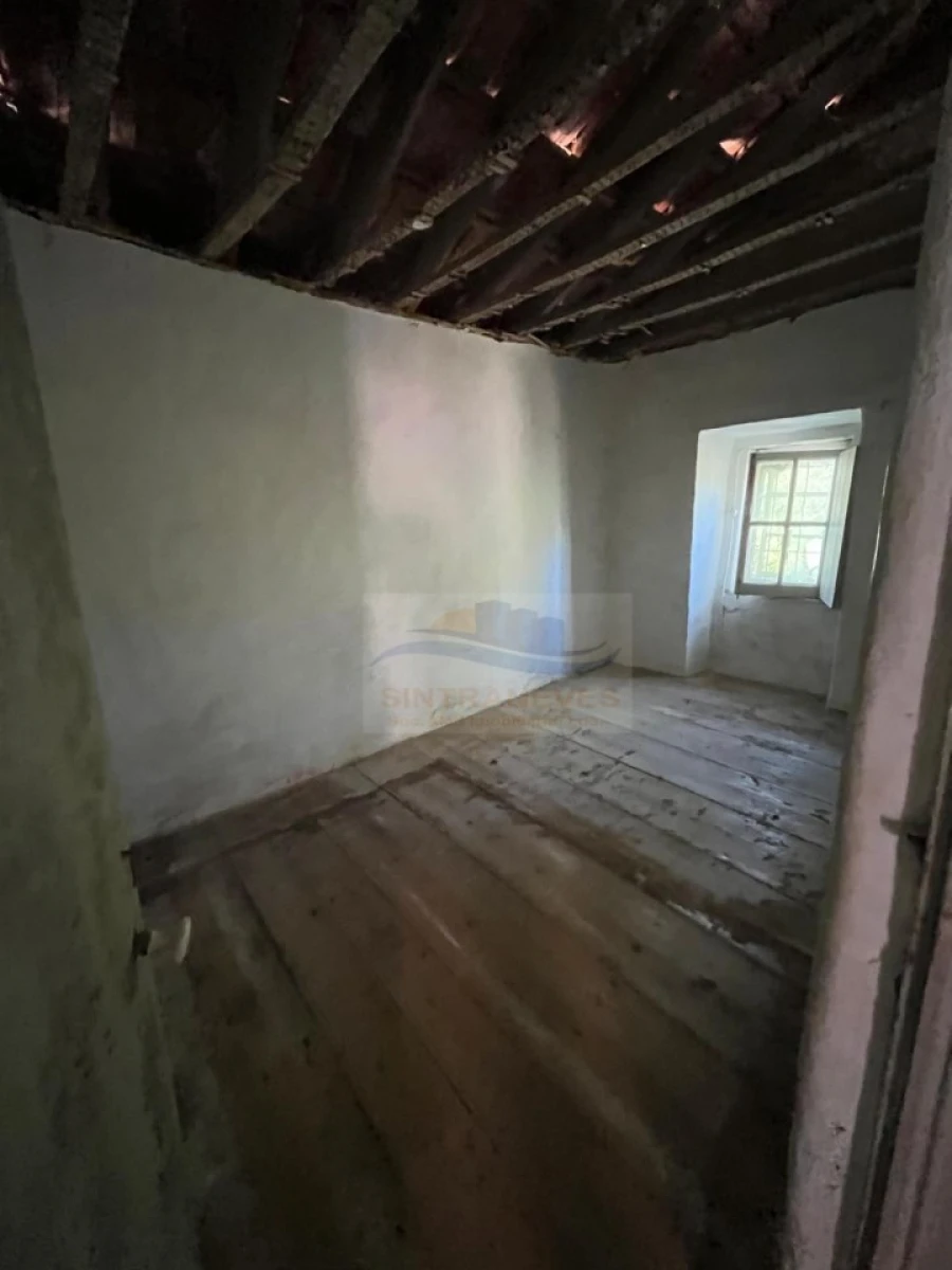 Apartamento T5 para Venda em Queluz e Belas Foto 18