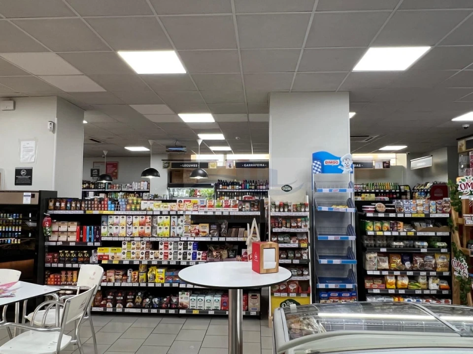 Negócio para Venda em Falagueira-Venda Nova Foto 11