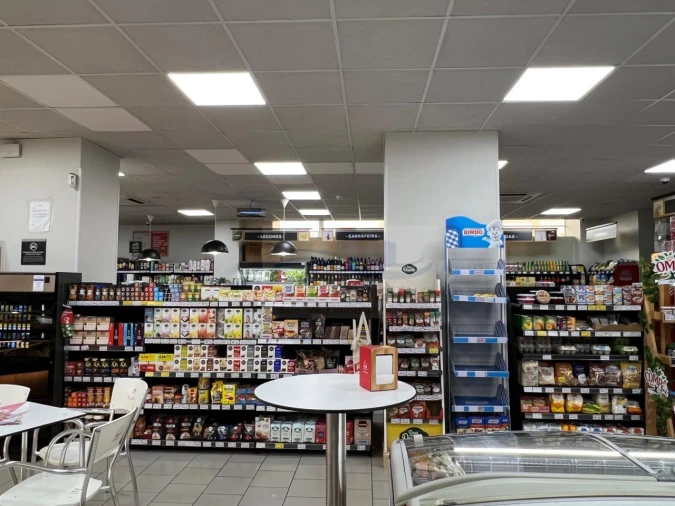 Negócio para Venda em Falagueira-Venda Nova Foto 11