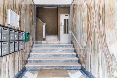 Apartamento T1 para Arrendamento em São Vicente