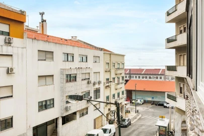 Apartamento T1 para Arrendamento em São Vicente