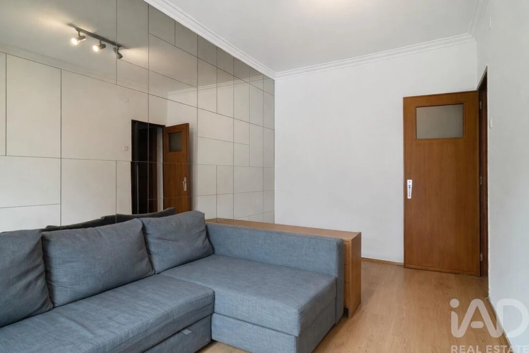 Apartamento T1 para Arrendamento em São Vicente Foto 1