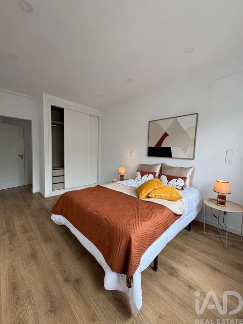 Apartamento T3 para Venda em Benfica