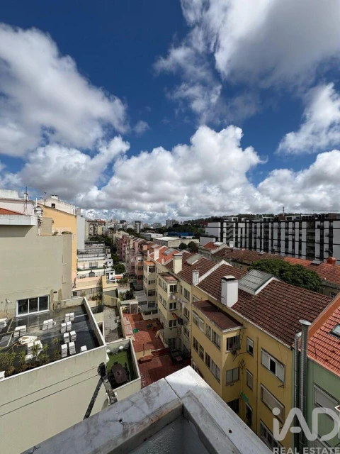 Apartamento T3 para Venda em Benfica