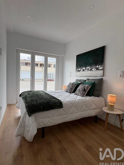 Apartamento T3 para Venda em Benfica