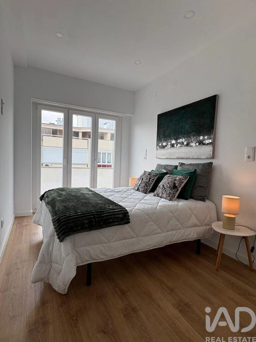 Apartamento T3 para Venda em Benfica Foto 10