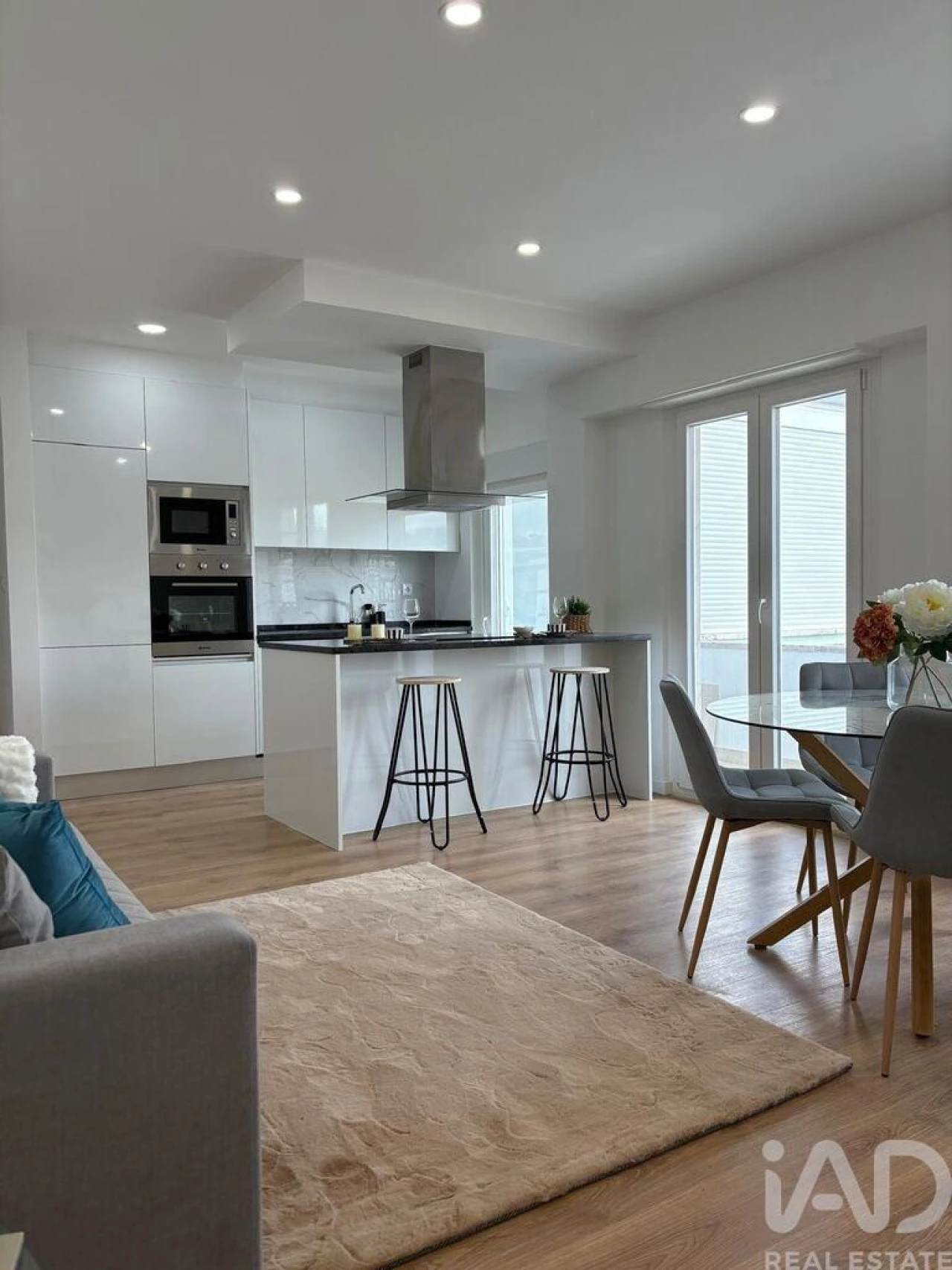 Apartamento T3 para Venda em Benfica Foto 1