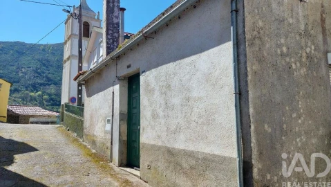 Moradia para Venda em Cerdeira e Moura da Serra